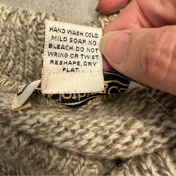 Vintage GAP Clothing Co. Wool Blend Sweater - Men's Medium / Women's Large - Picture 5 of 8